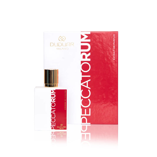 Profumo Duduar Milano Peccatorum, flacone e confezione bianca e rossa di alta moda.